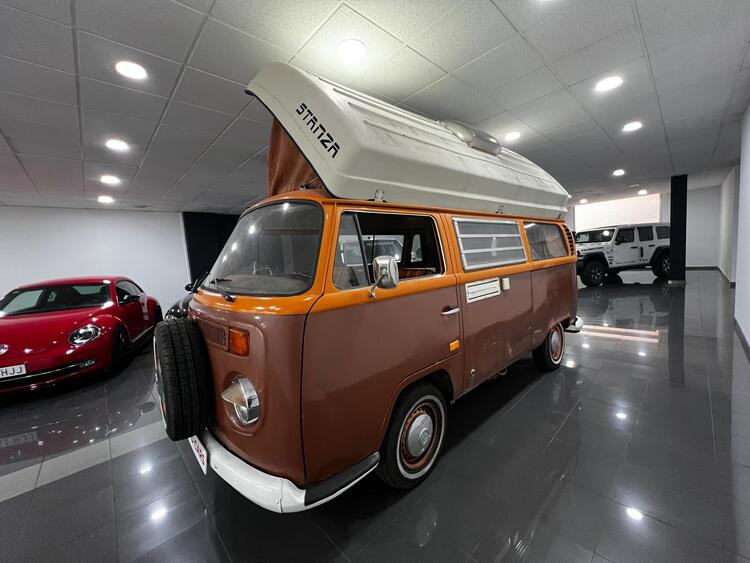 Volkswagen Caravelle Camper foto miniatura