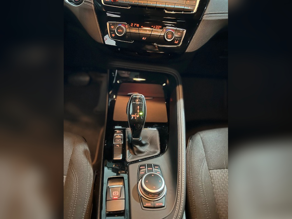 BMW Serie X2 sDrive 18d foto 9