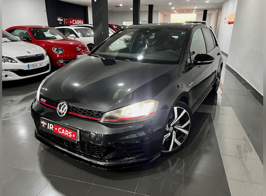 Volkswagen - Golf VII