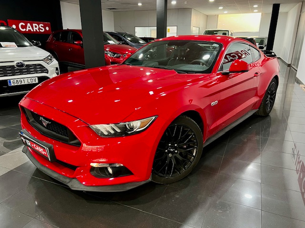 Ford Mustang GT foto 2