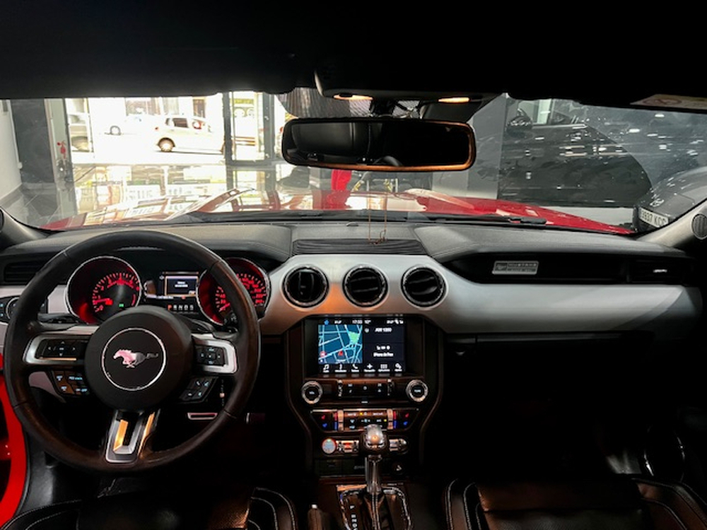 Ford Mustang GT foto 5