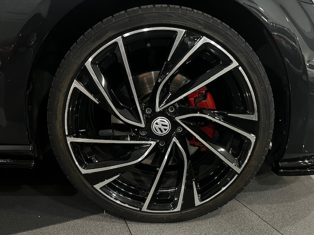 Volkswagen Golf VII GTD foto 32