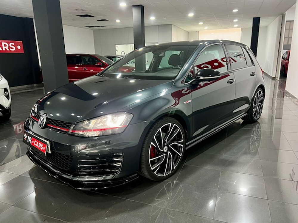 Volkswagen Golf VII GTD foto 6