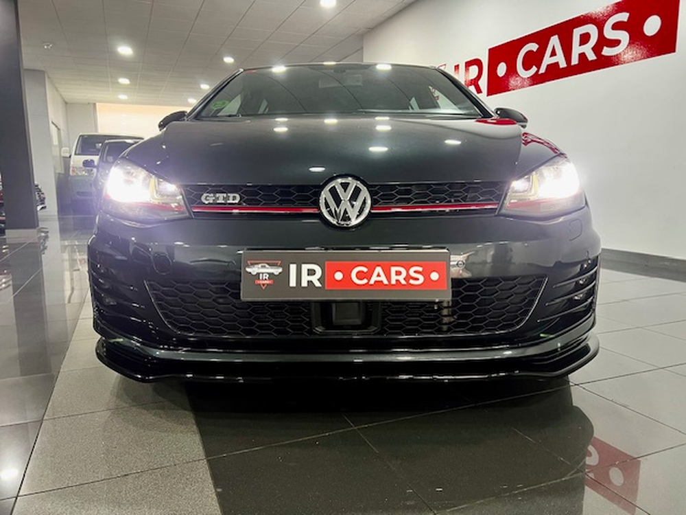 Volkswagen Golf VII GTD foto 9