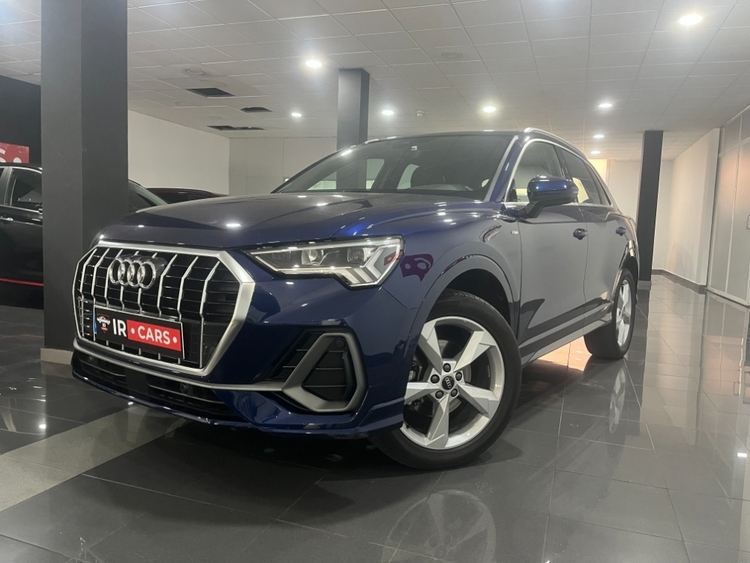 Audi Q3 35 TDI S line foto miniatura