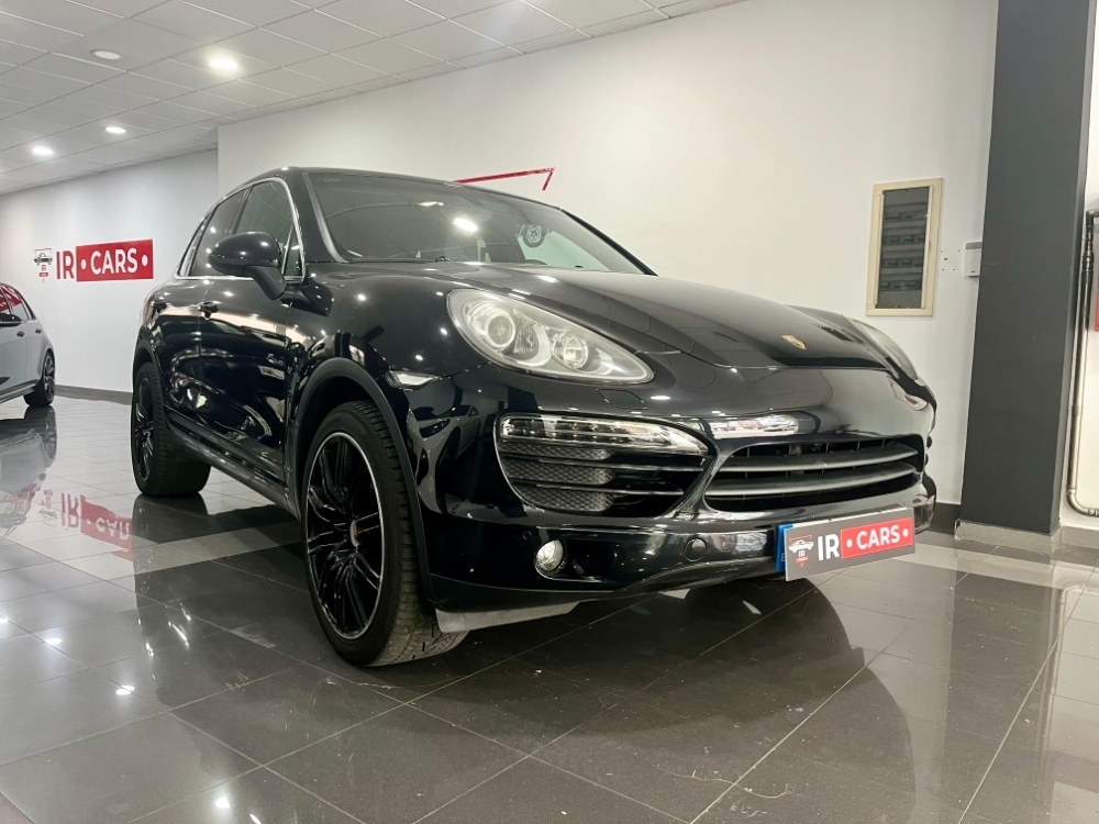 Porsche Cayenne Basis foto 12