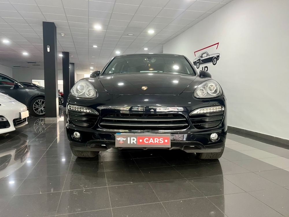 Porsche Cayenne Basis foto 14