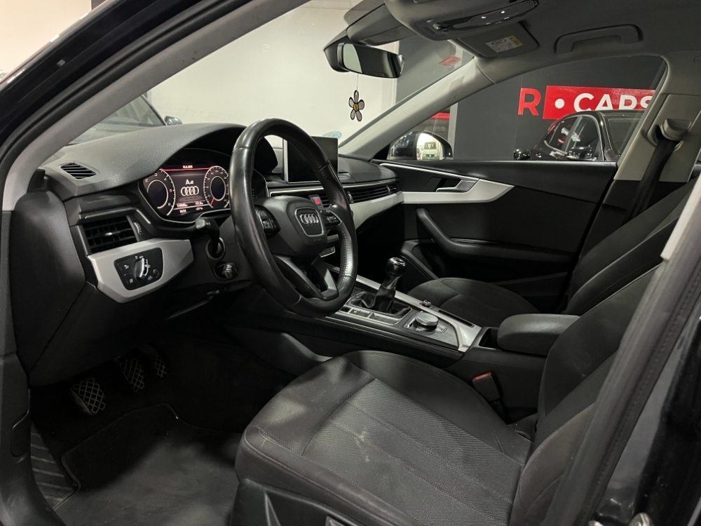 Audi A4 advanced edition foto 3