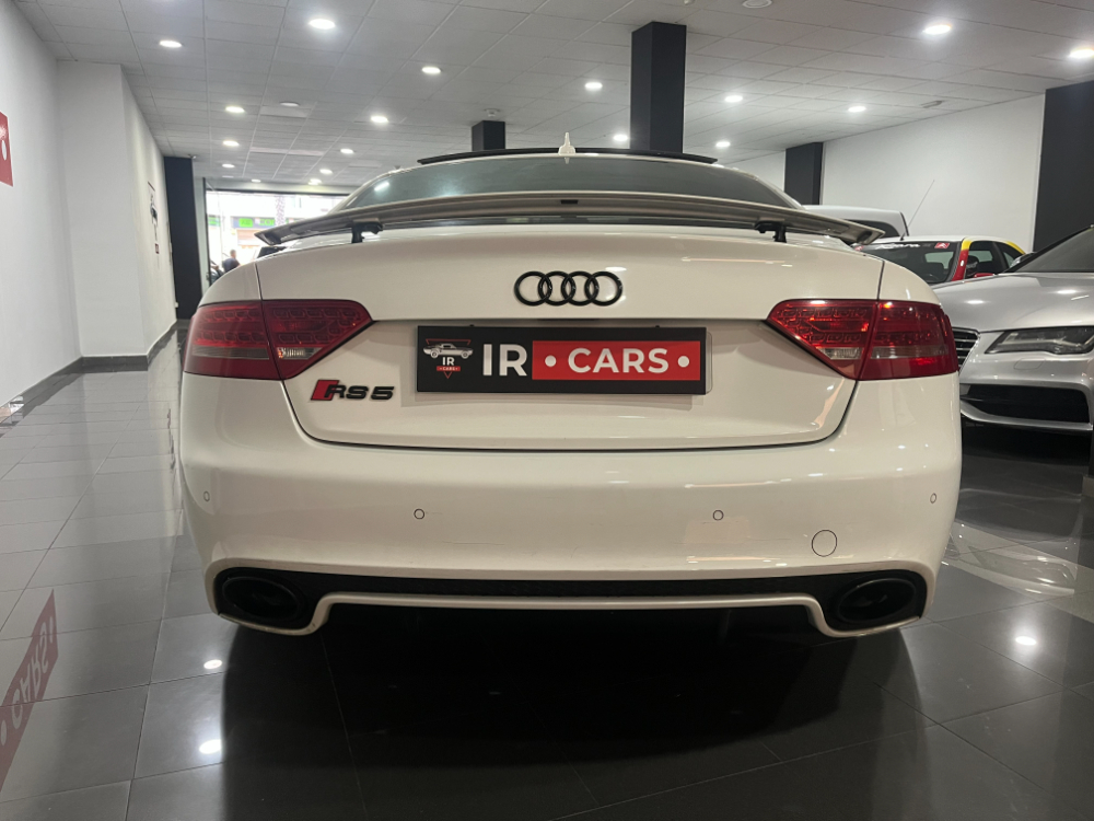 Audi RS5 Coupe 4.2 FSI quattro foto 4