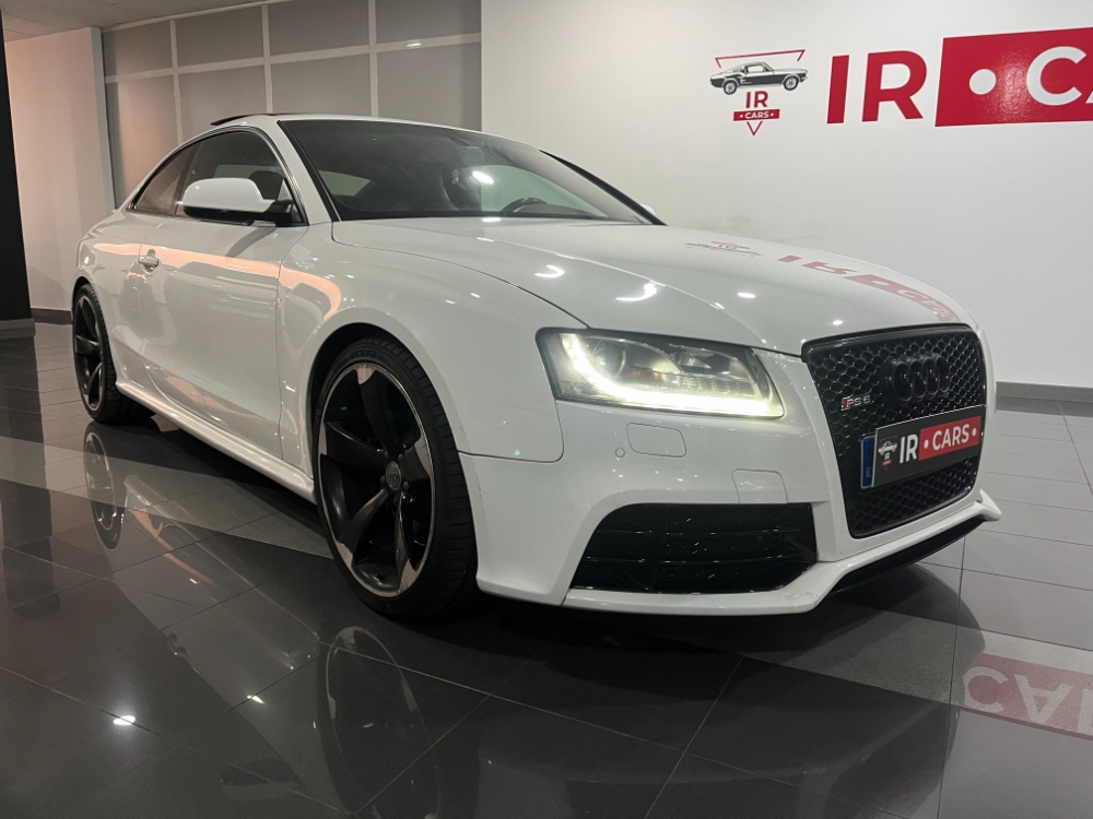 Audi RS5 Coupe 4.2 FSI quattro foto 6