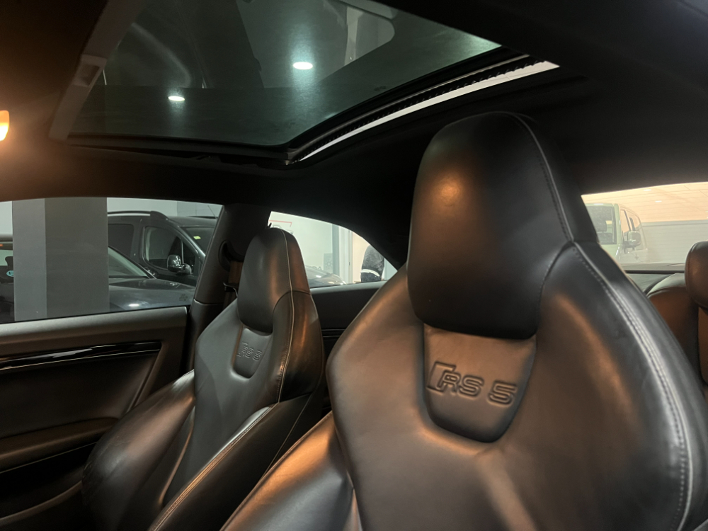 Audi RS5 Coupe 4.2 FSI quattro foto 9