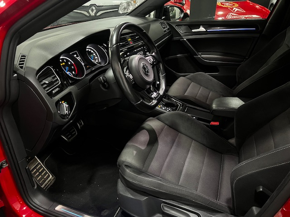 Volkswagen Golf VII R BMT 4Motion foto 3