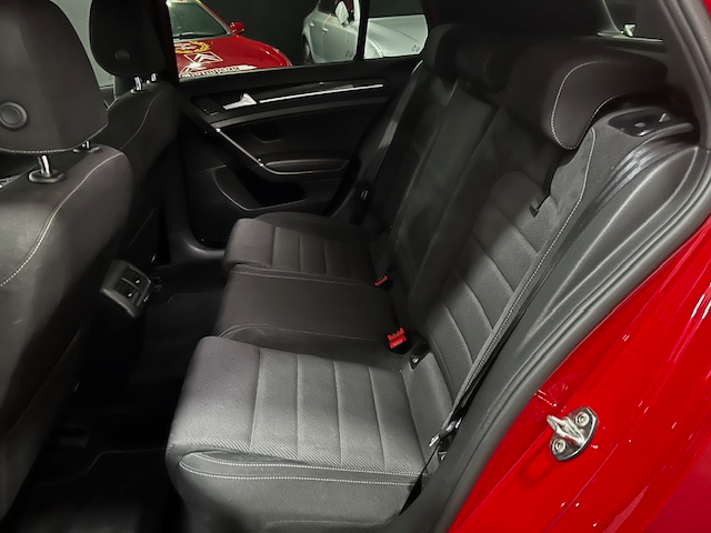 Volkswagen Golf VII R BMT 4Motion foto 13