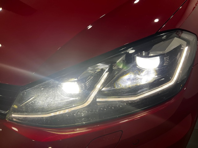 Volkswagen Golf VII R BMT 4Motion foto 16