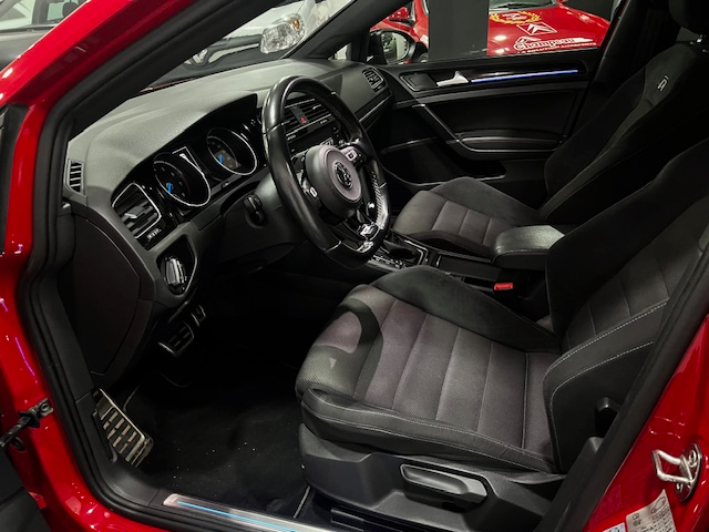 Volkswagen Golf VII R BMT 4Motion foto 19