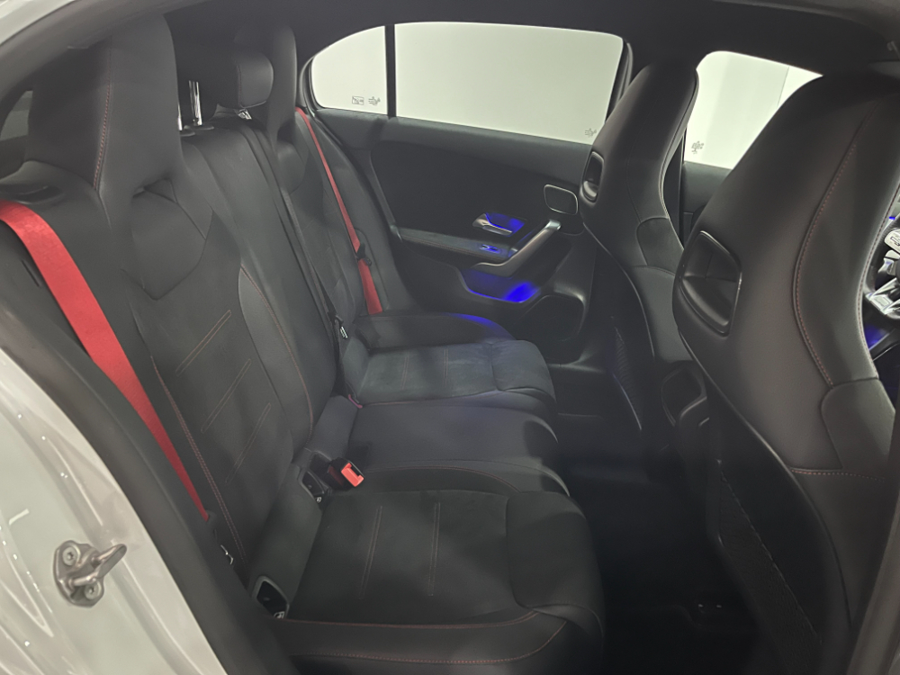 Mercedes-Benz Clase A A 35 AMG 4Matic+ (177.051) foto 17