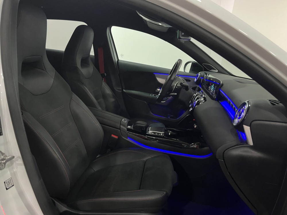 Mercedes-Benz Clase A A 35 AMG 4Matic+ (177.051) foto 9