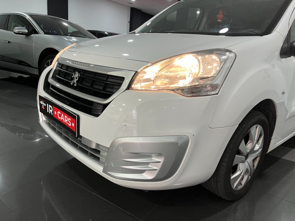 peugeot partner tepee foto 20