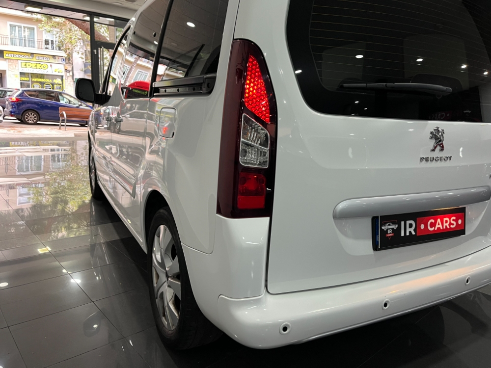 peugeot partner tepee foto 21