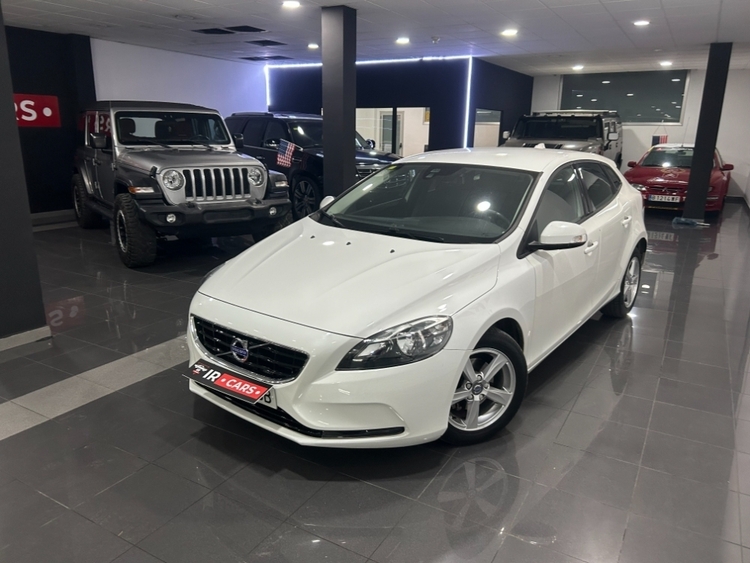 Volvo V40 Kinetic foto miniatura